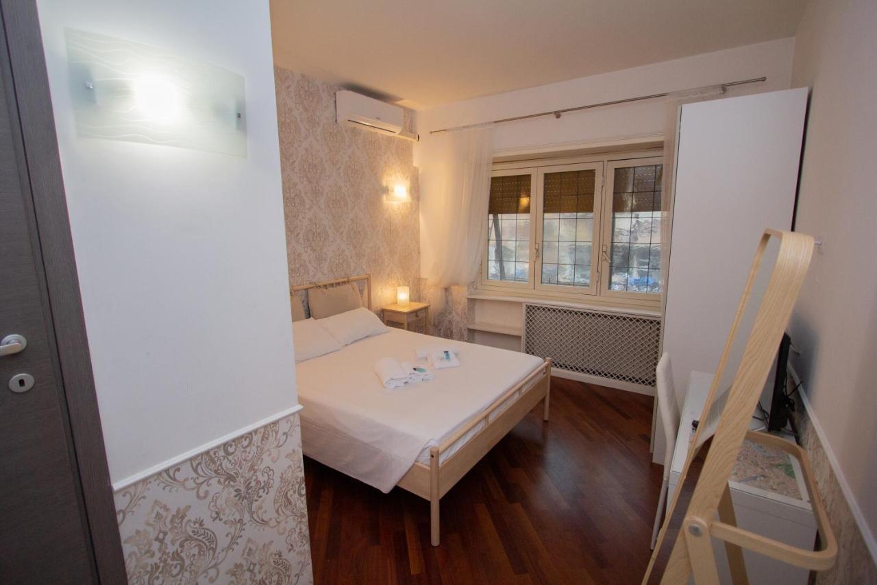 Aurelio Deluxe Rooms Rom Exterior foto