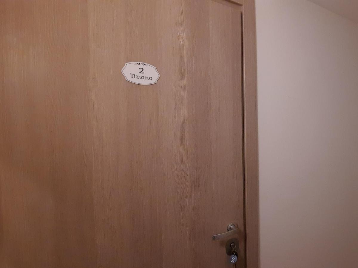 Aurelio Deluxe Rooms Rom Exterior foto