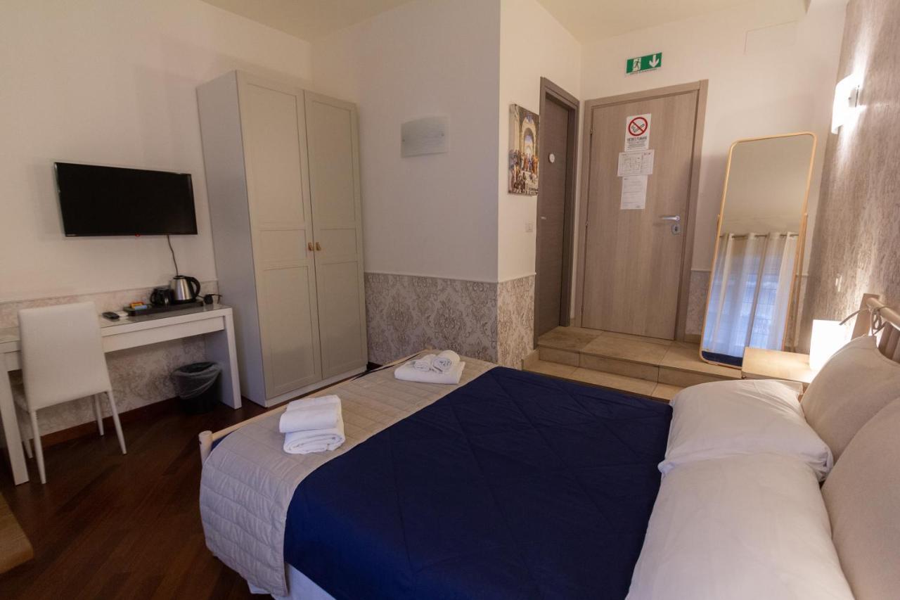 Aurelio Deluxe Rooms Rom Exterior foto