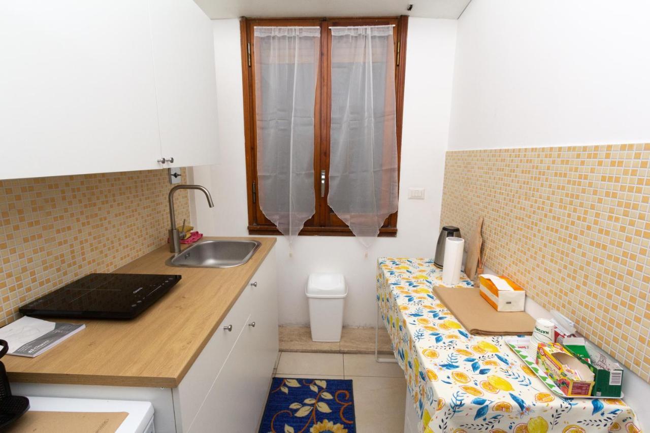 Aurelio Deluxe Rooms Rom Exterior foto