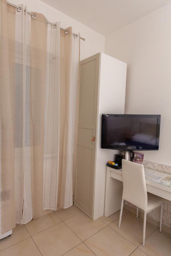 Aurelio Deluxe Rooms Rom Exterior foto